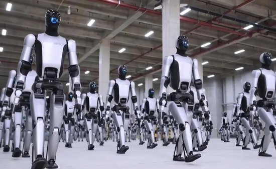 38家机器人公司排队IPO，千亿热钱急着套现：有人敲钟封神，有人破产清算